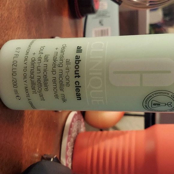 NIB, MICELLAR WATER‎ CLINIQUE ALL ABOUT III/IV (200 ML) - Picture 1 of 2